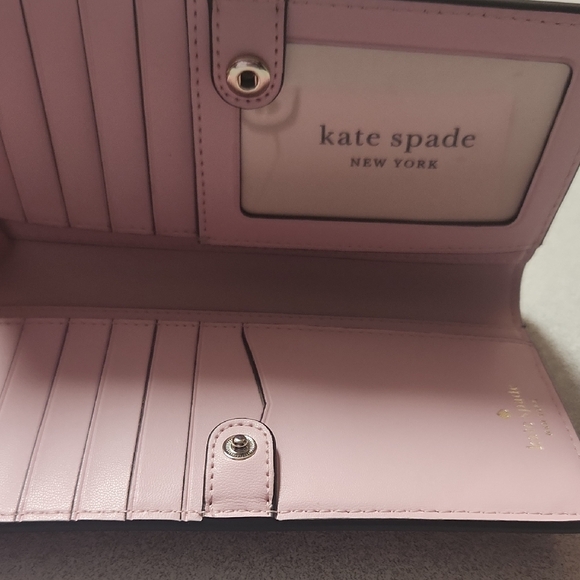 NWOT Kate Spade Wallet - Picture 4 of 5